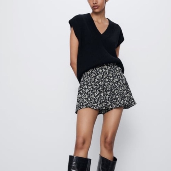 ZARA Floral Print Tiered Ruffle Miniskirt - Picture 1 of 12